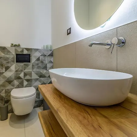 Apartment Gorgeous In Labin With Wifi